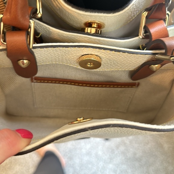 SOLD ON EBAY Dooney & Bourke Barlow Crossbody Bag, NWT, Cream w/caramel straps - Picture 8 of 10